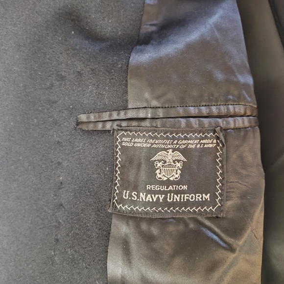 WWII U.S. Navy Officer Bridge Coat - Picture 5 of 8